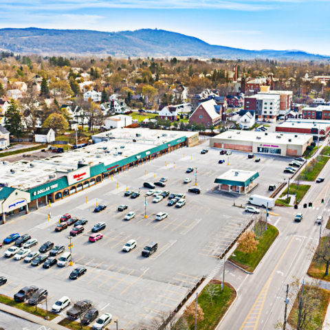 St. Albans Shopping Center Retail Leases Available