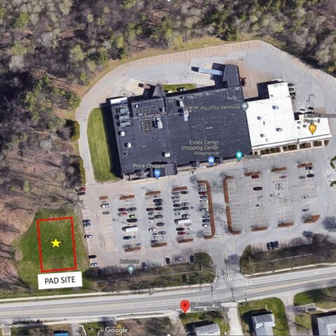 Commercial Pad Site For Sale or Lease in busy Shopping Plaza