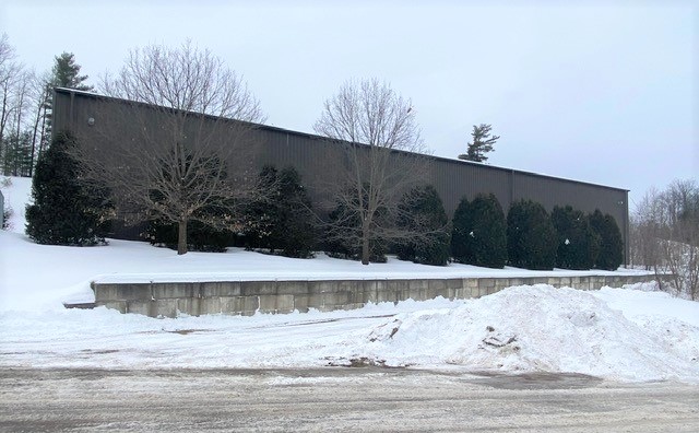 Exterior view of warehouse for lease St. Albans, Vermont