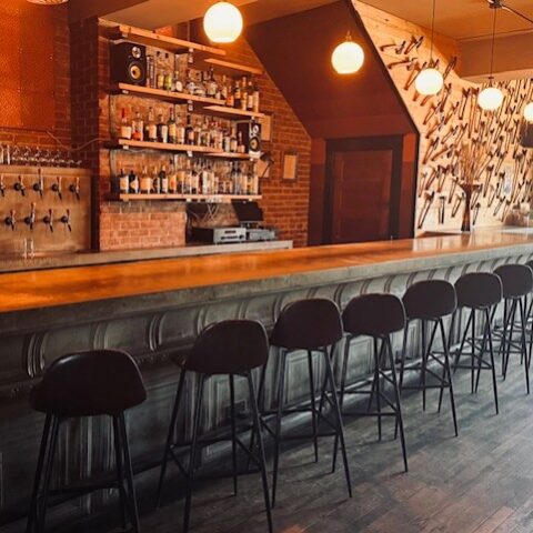 Iconic Turnkey Restaurant in Richmond FOR SALE