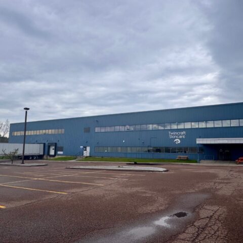 Bright & Flexible Warehouse for Lease