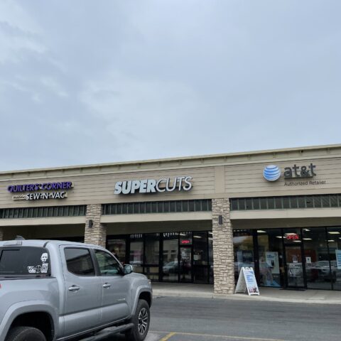 Retail Space for Lease in busy Middlebury Center